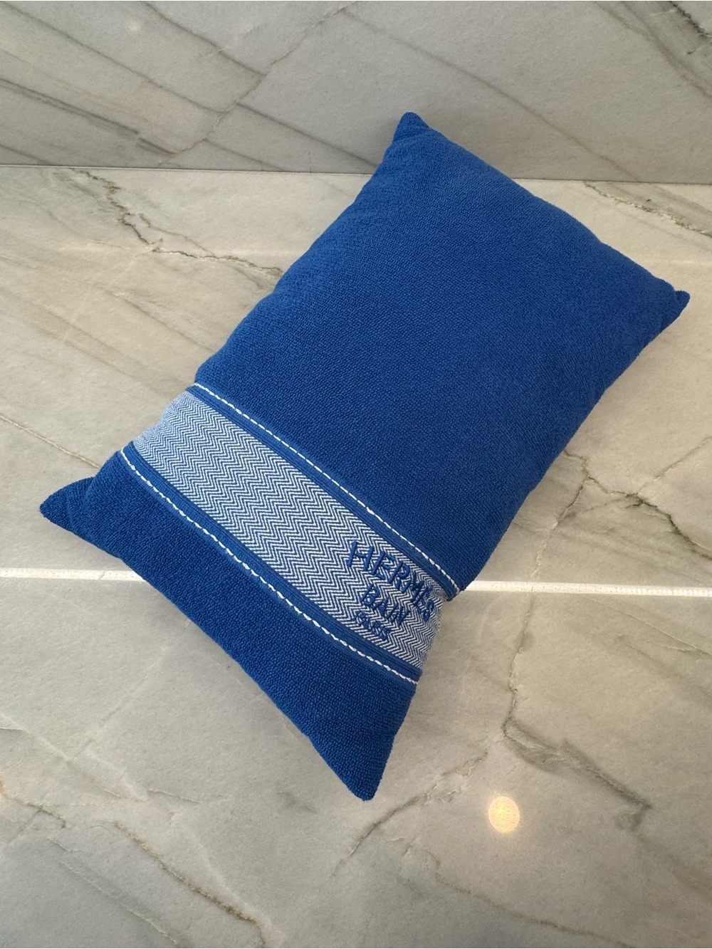 NWOT Hermes Yachting Uni Beach Pillow Blue